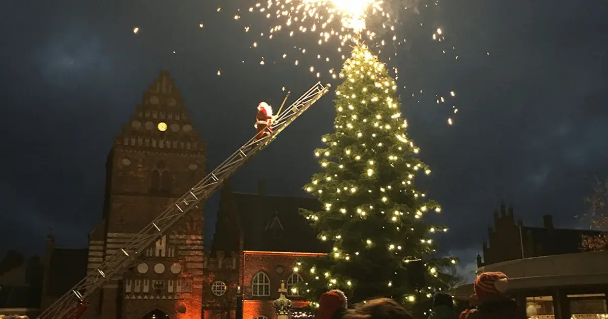 Juletræstænding på Stændertorvet