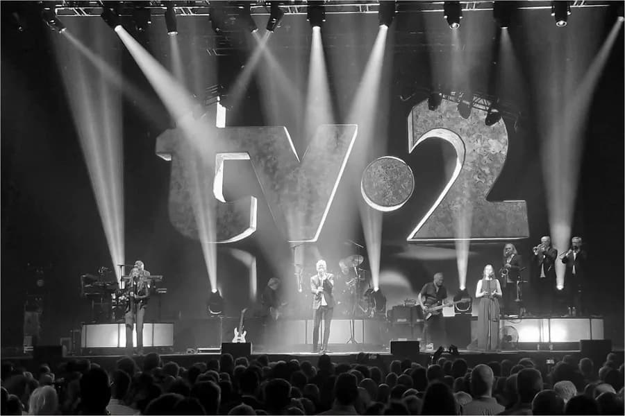 TV-2 MED ALT FOR MEGET LARM